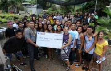 Hunt Companies Donates $5,000 to Support Mālama Learning Center’s Sustainability Programs